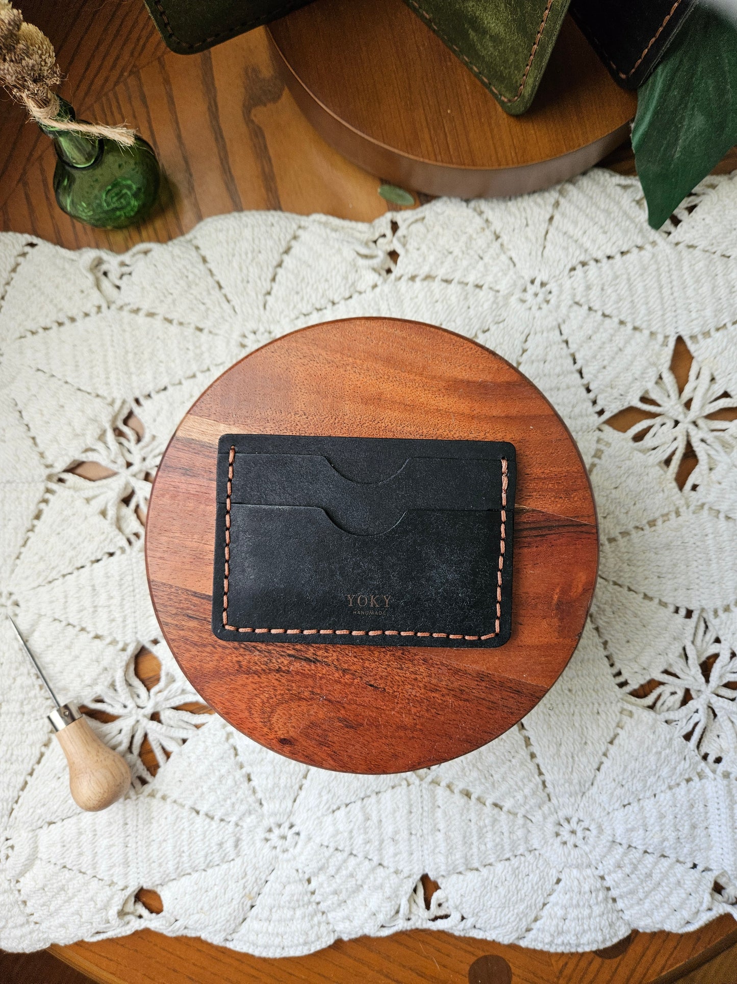 Black Minimal Leather Cardholder